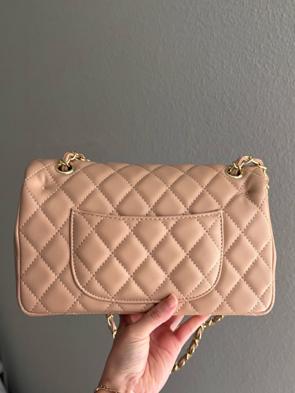 Quilted Beige Shoulder/Crossbody Bag - Picture 3 of 6